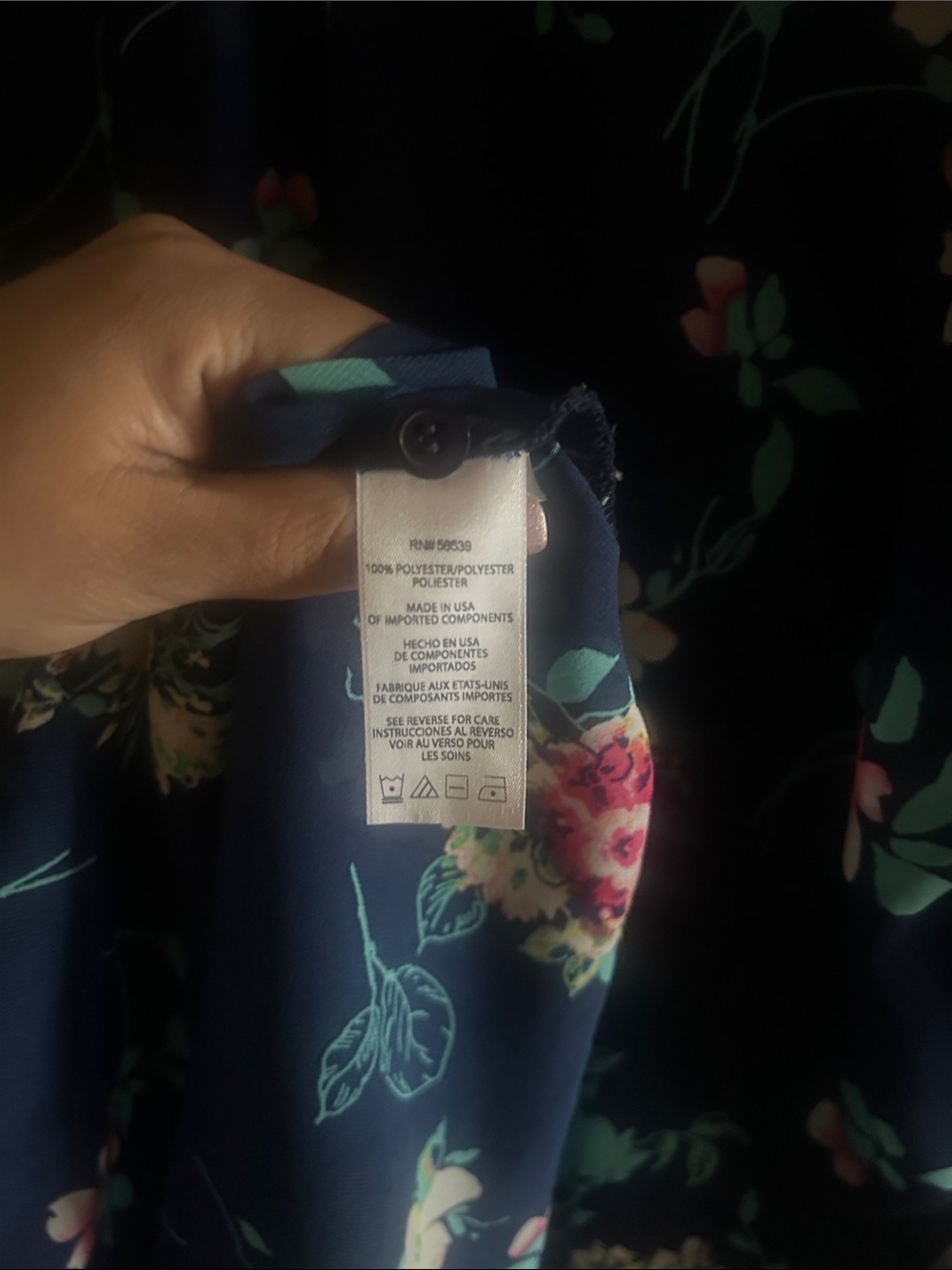 Kut from the Kloth Navy Floral V-Neck Button Blouse - Picture 4 of 4